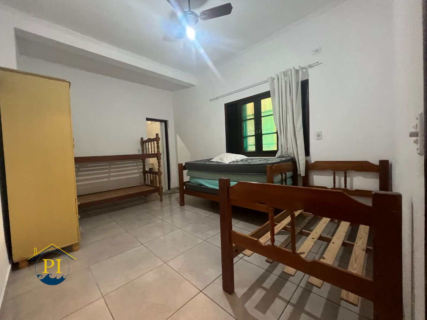 Casa à venda com 3 quartos, 200m² - Foto 20