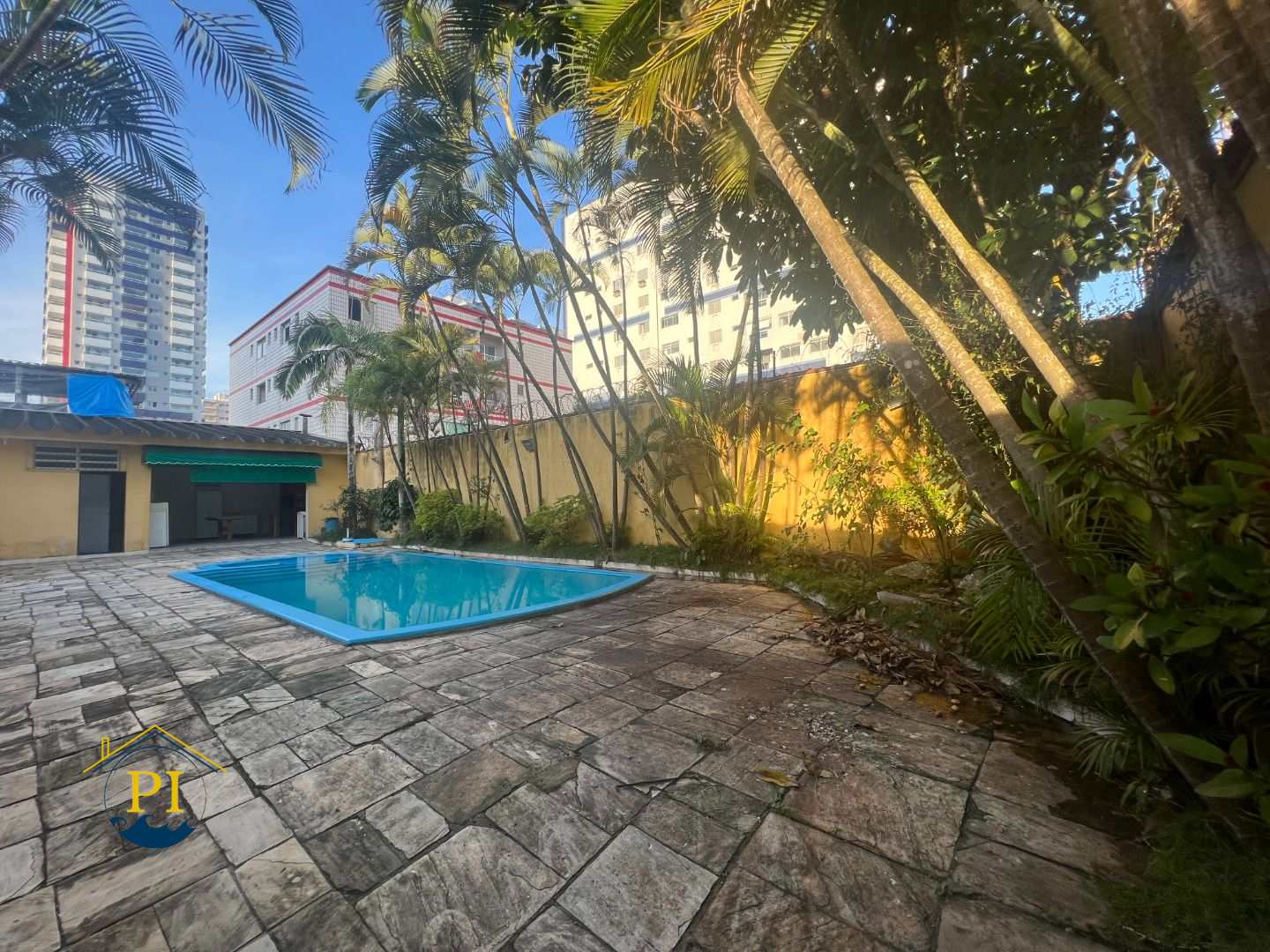 Casa à venda com 3 quartos, 200m² - Foto 27