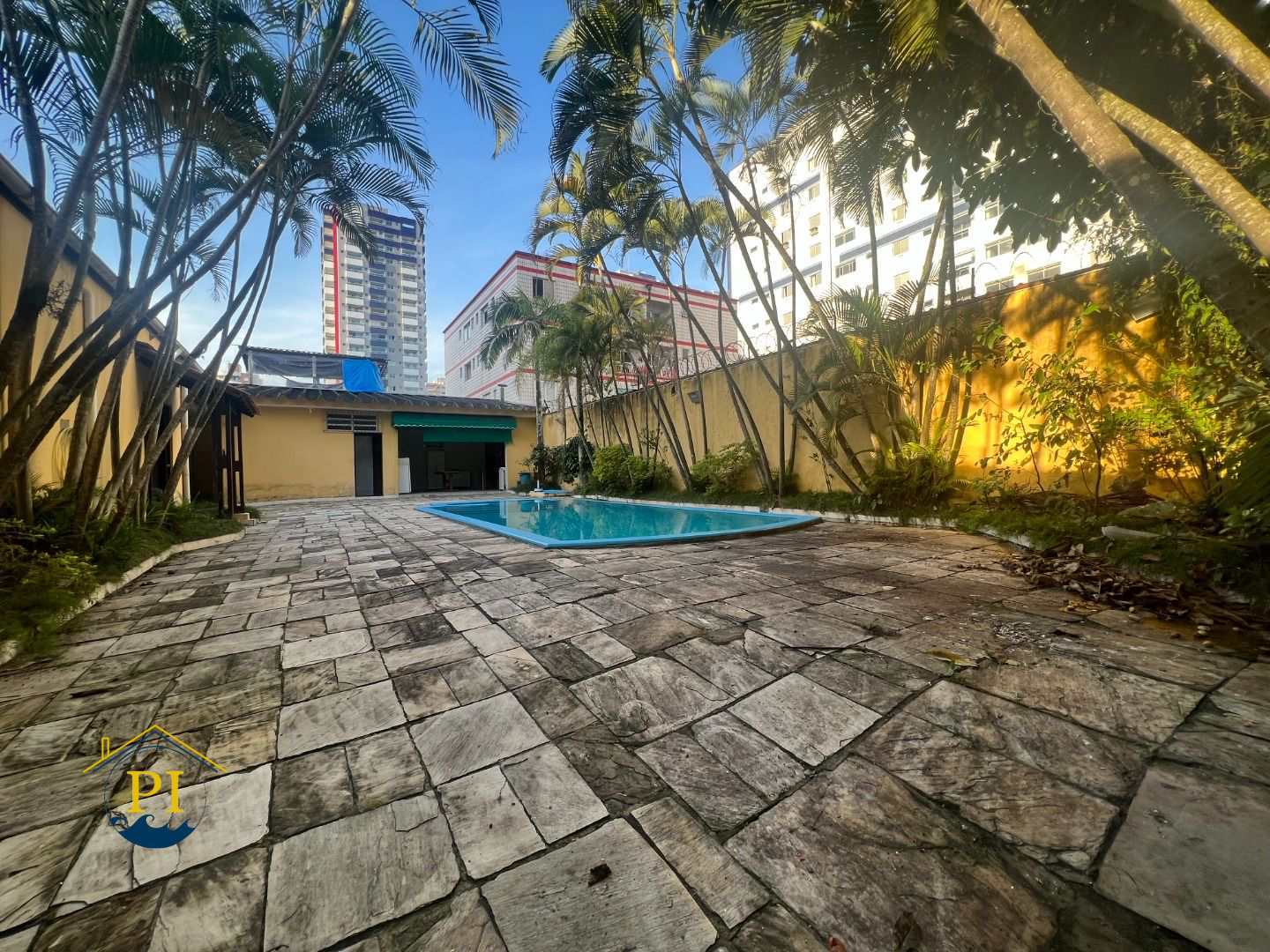 Casa à venda com 3 quartos, 200m² - Foto 25