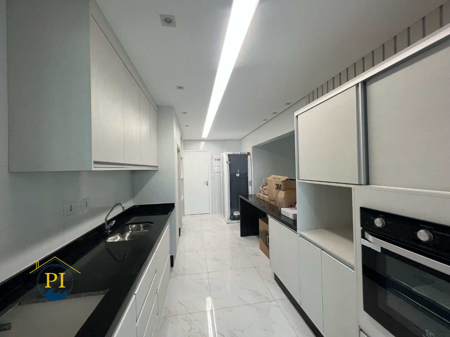 Apartamento à venda com 3 quartos, 141m² - Foto 10