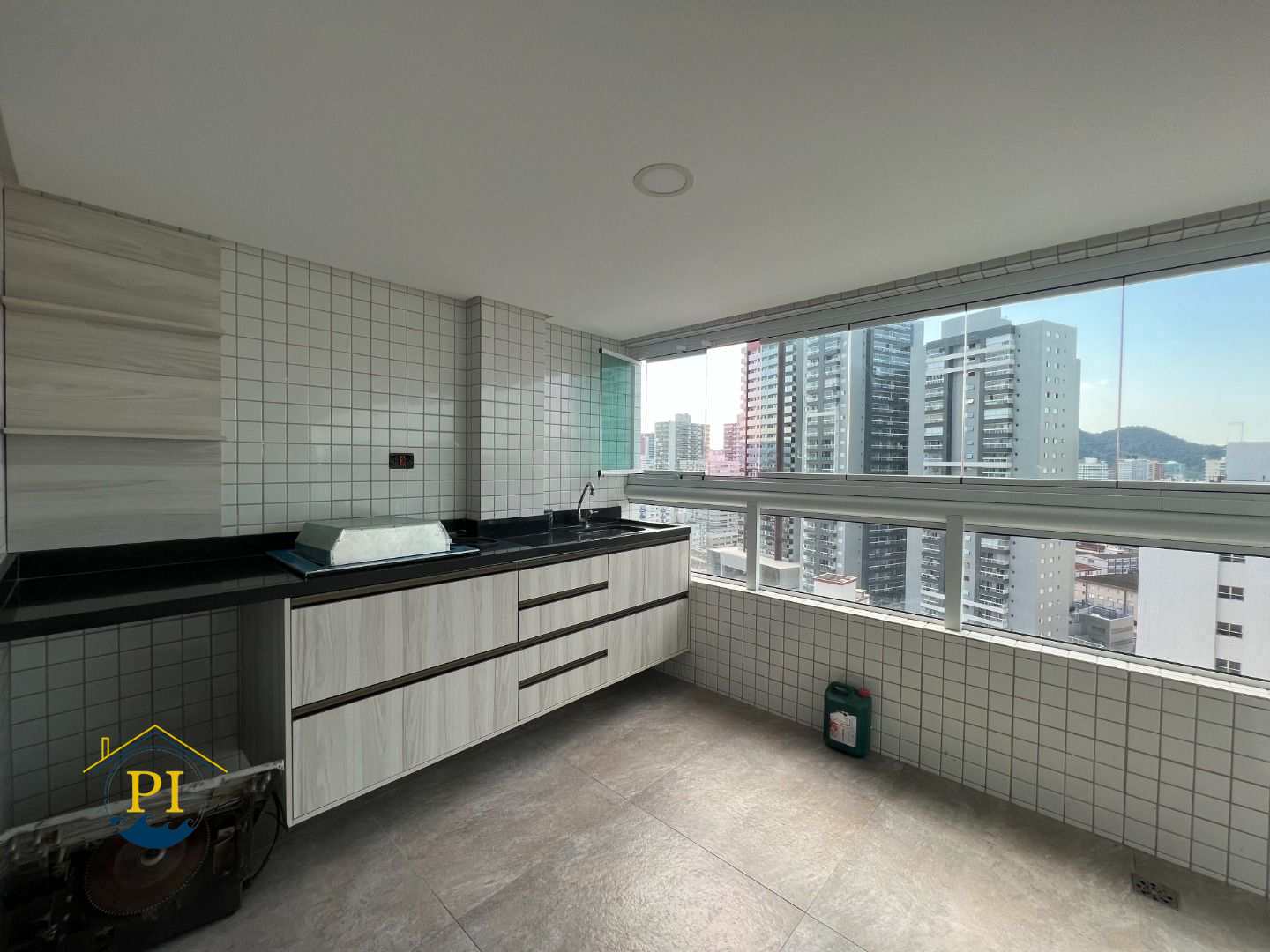 Apartamento à venda com 3 quartos, 141m² - Foto 7