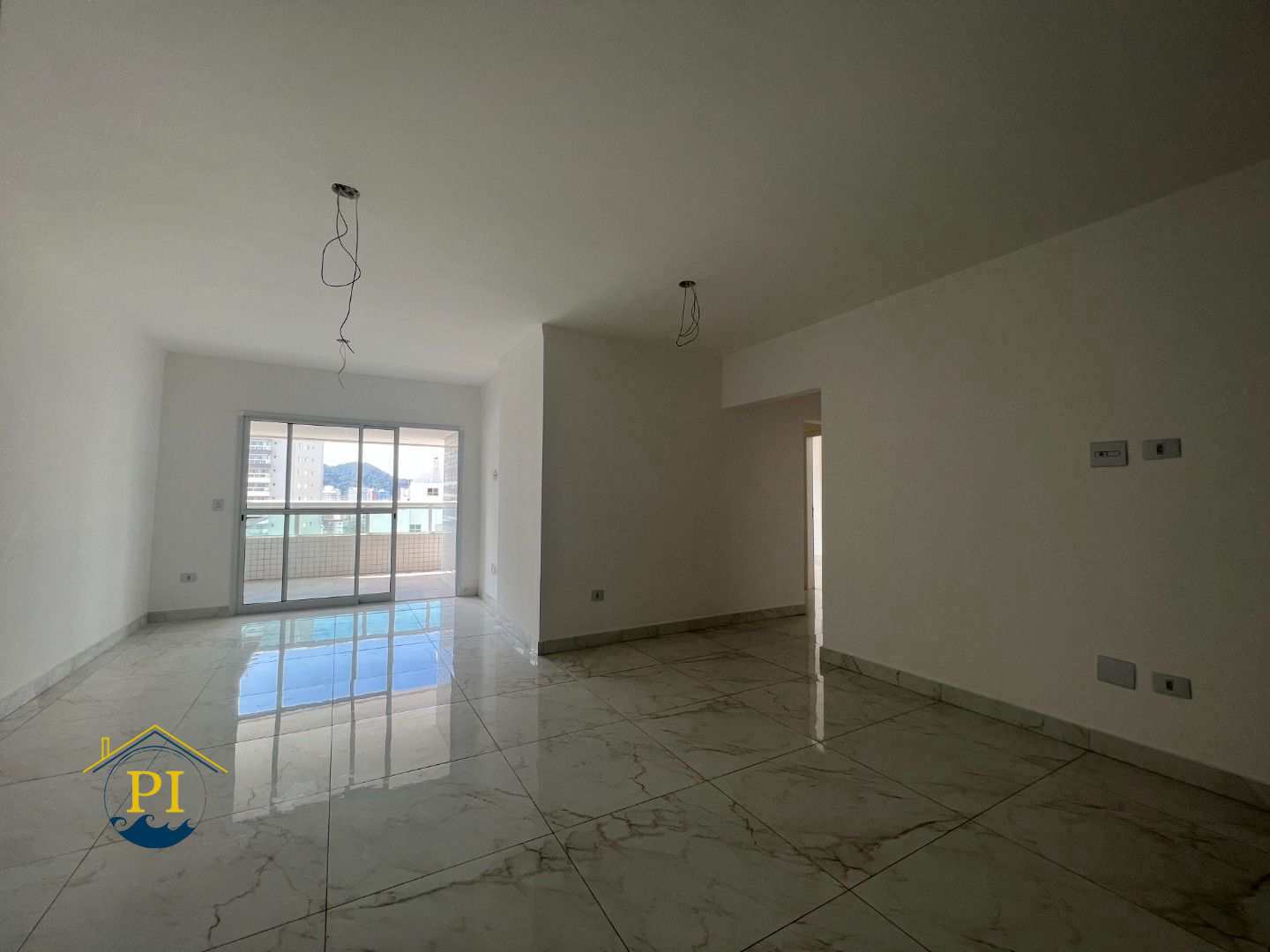 Apartamento à venda com 3 quartos, 141m² - Foto 1