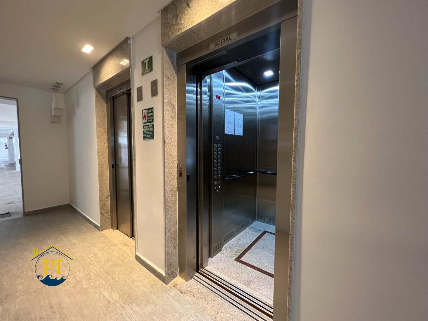 Apartamento à venda com 2 quartos, 90m² - Foto 23