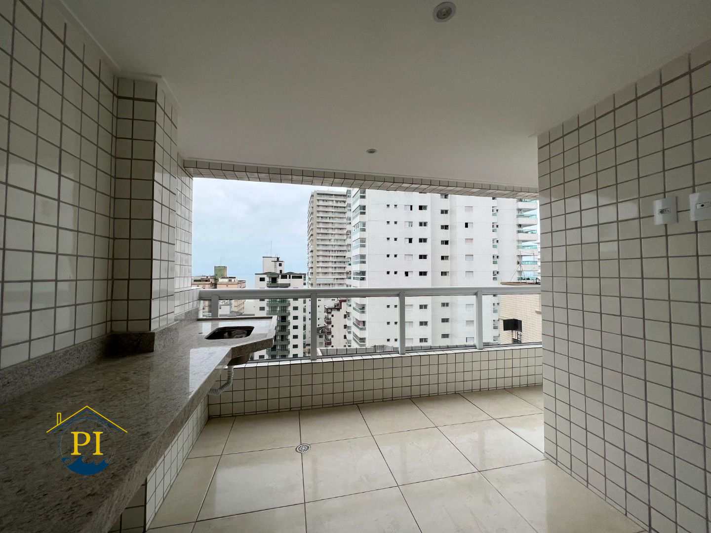 Apartamento à venda com 2 quartos, 90m² - Foto 1