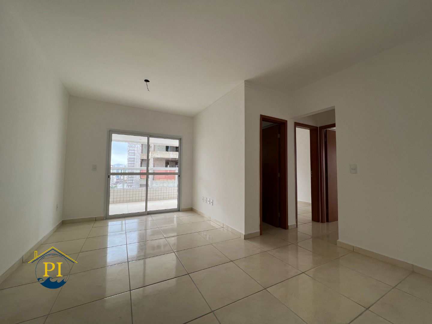 Apartamento à venda com 2 quartos, 87m² - Foto 1