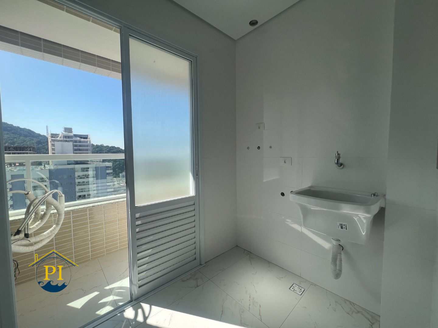 Apartamento à venda com 3 quartos, 112m² - Foto 12