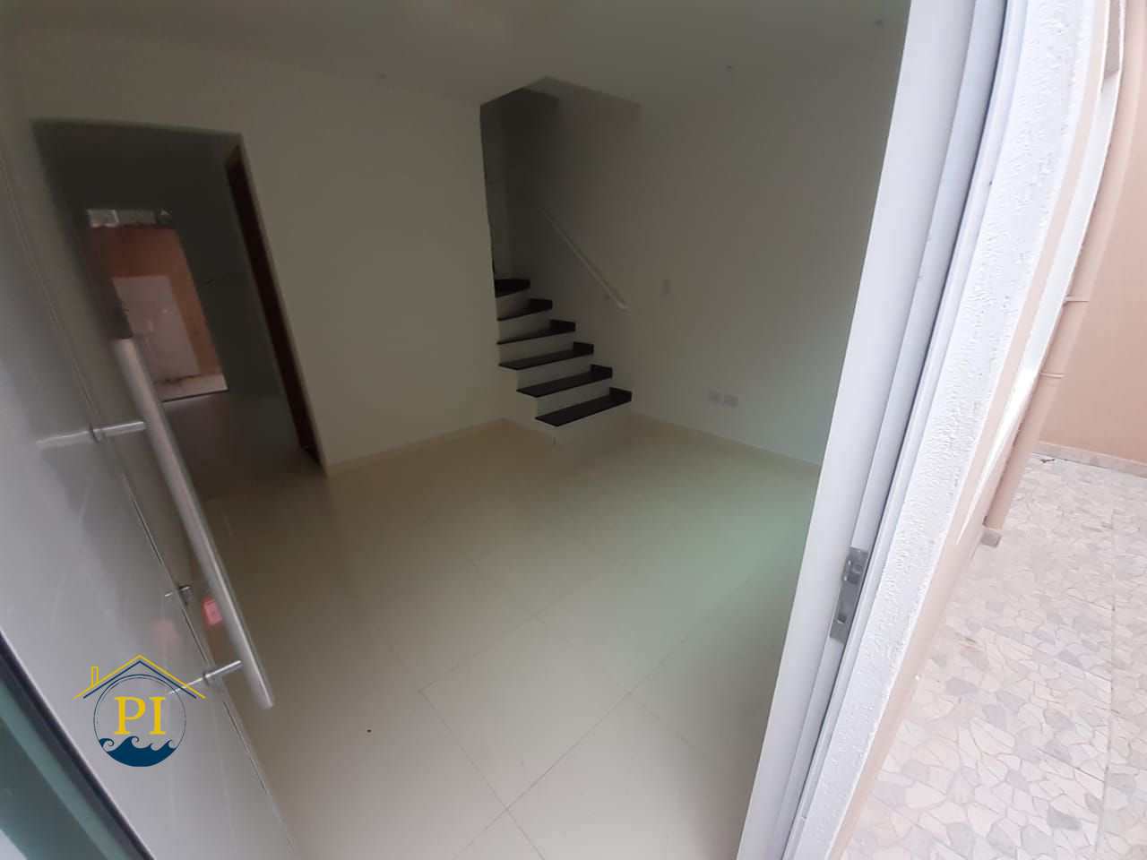 Casa à venda com 2 quartos, 43m² - Foto 5