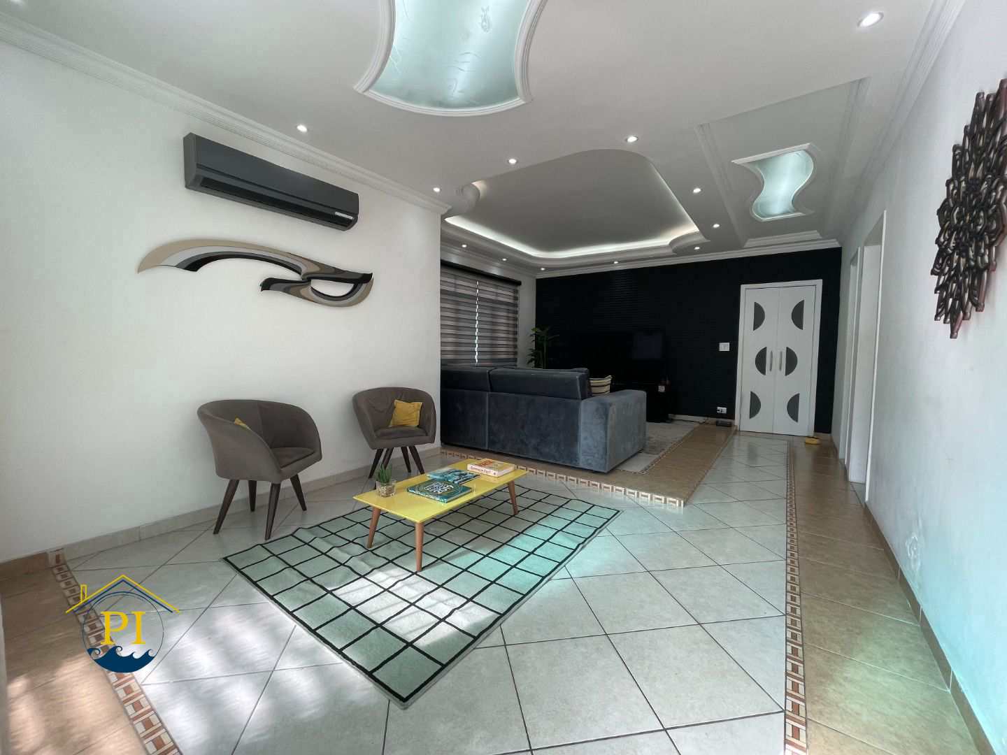 Casa à venda com 3 quartos, 180m² - Foto 4