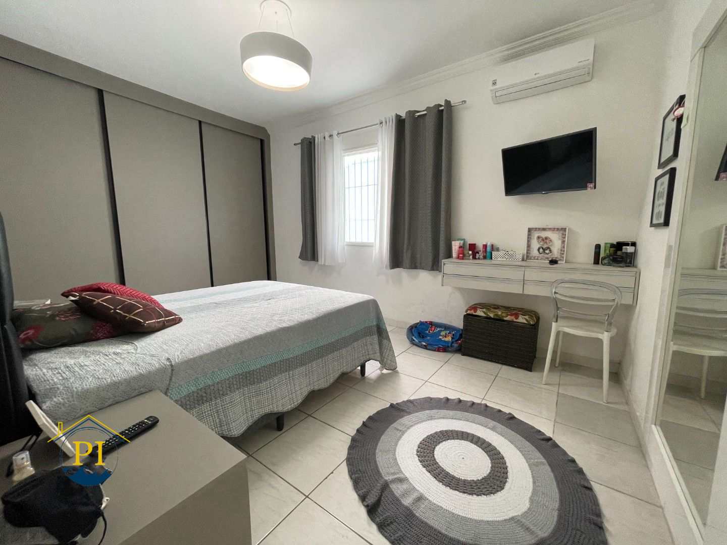 Casa à venda com 3 quartos, 180m² - Foto 7