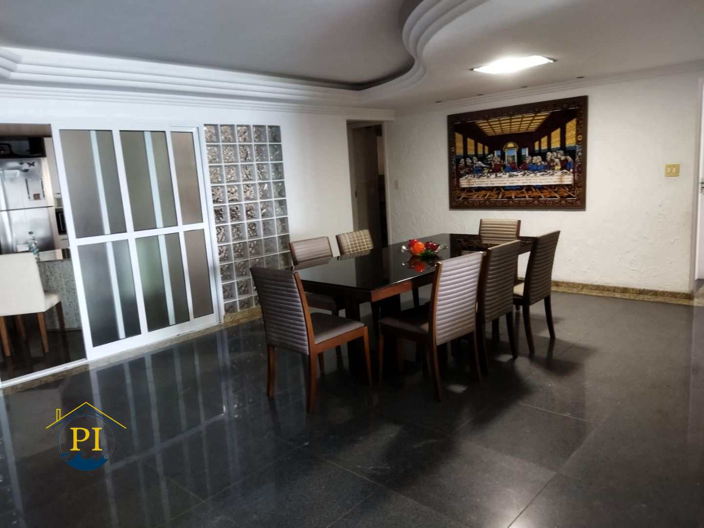 Apartamento para alugar com 3 quartos, 190m² - Foto 3