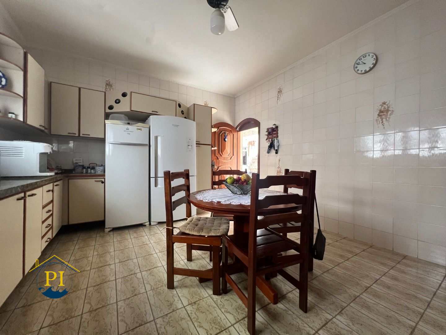 Casa à venda com 6 quartos, 302m² - Foto 14