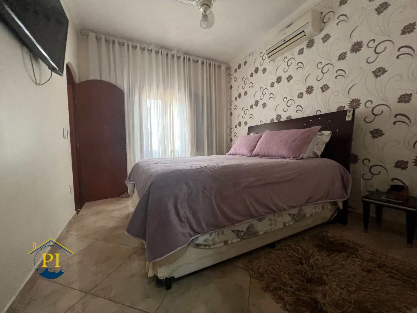 Casa à venda com 6 quartos, 302m² - Foto 8