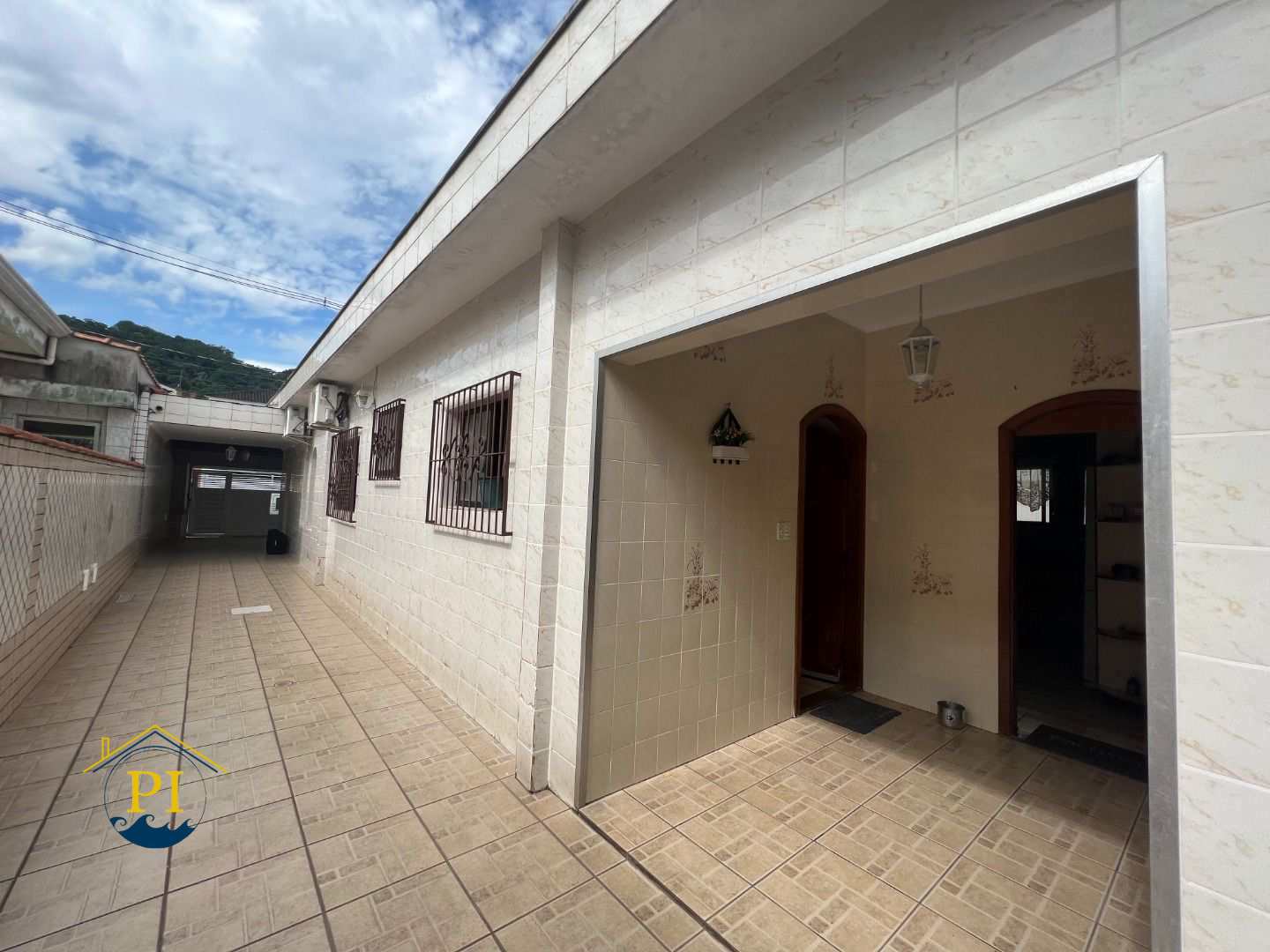 Casa à venda com 6 quartos, 302m² - Foto 18