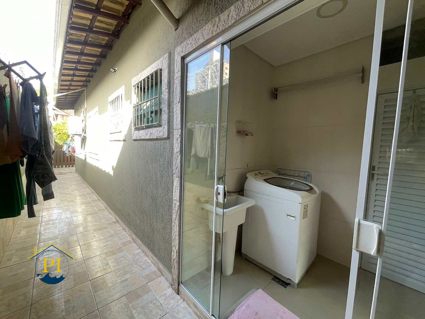 Casa à venda com 4 quartos, 223m² - Foto 14