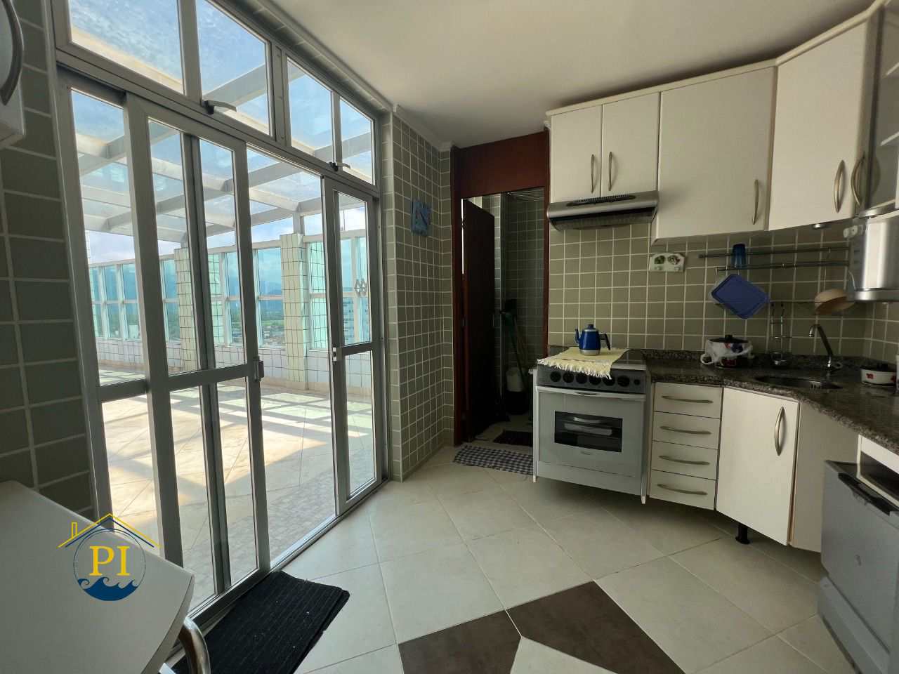 Cobertura à venda com 4 quartos, 241m² - Foto 17