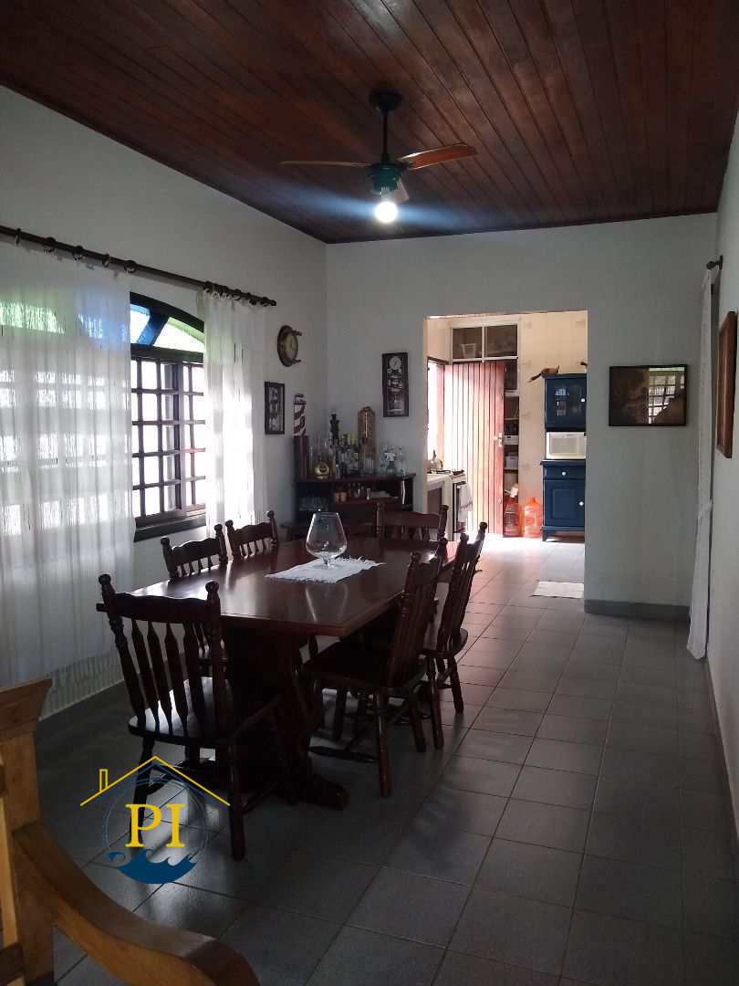 Casa à venda com 2 quartos, 125m² - Foto 9