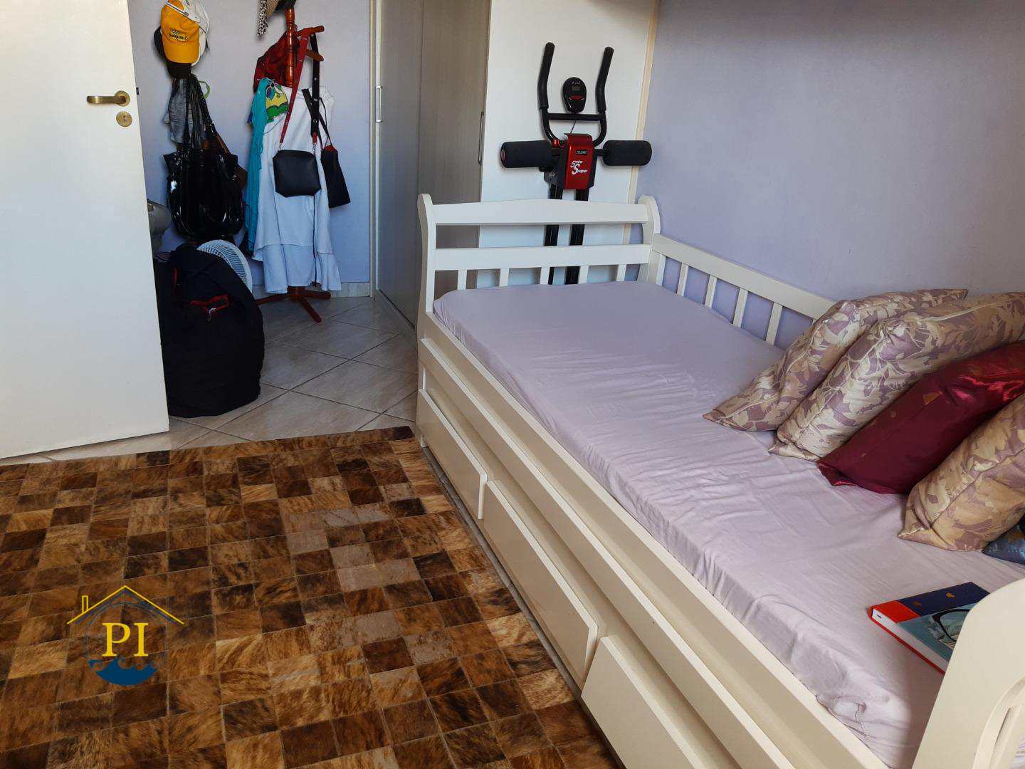 Apartamento à venda com 2 quartos, 70m² - Foto 24