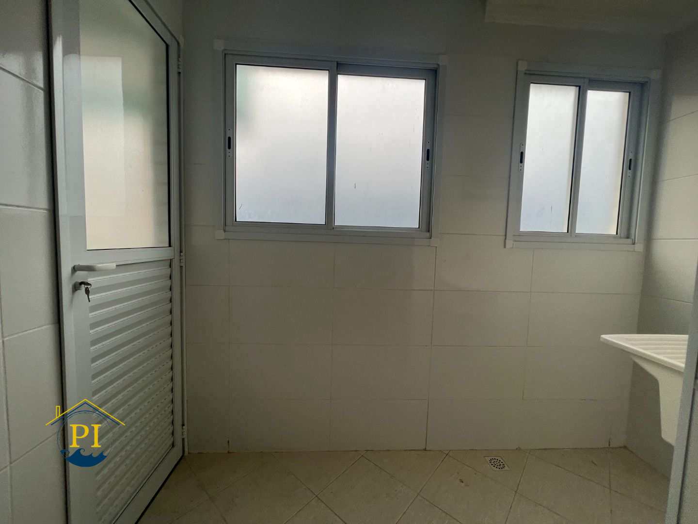 Apartamento à venda com 1 quarto, 50m² - Foto 9