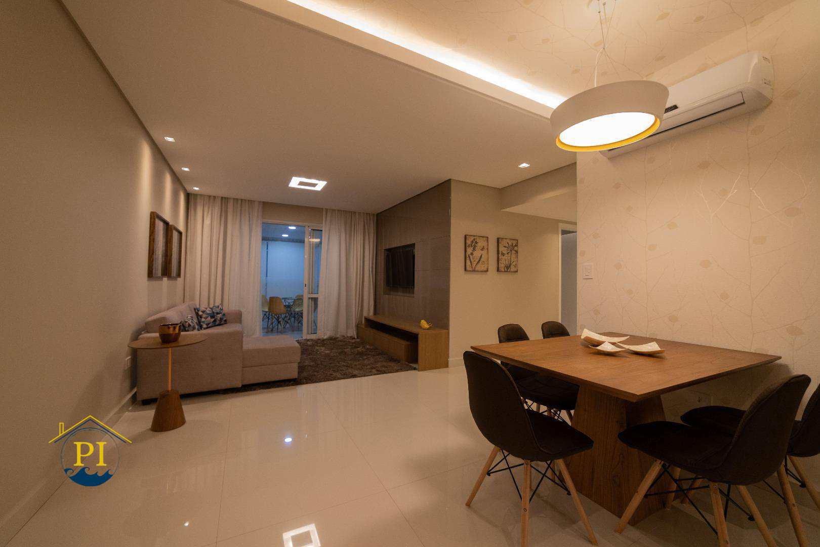 Apartamento à venda com 4 quartos, 182m² - Foto 1