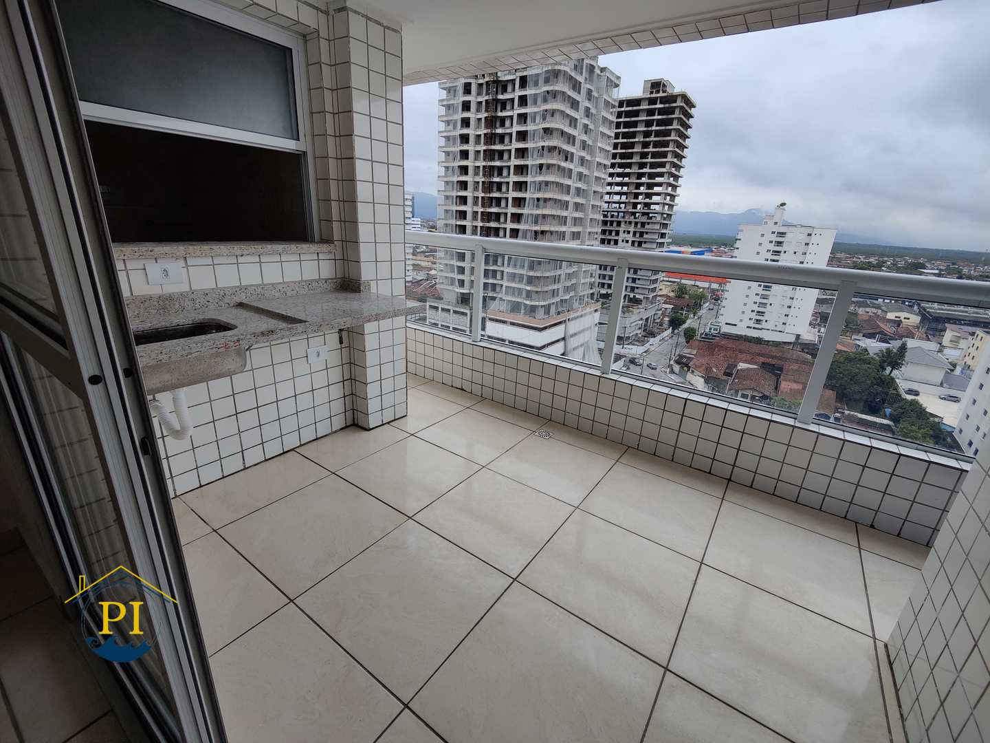 Apartamento à venda com 2 quartos, 76m² - Foto 4