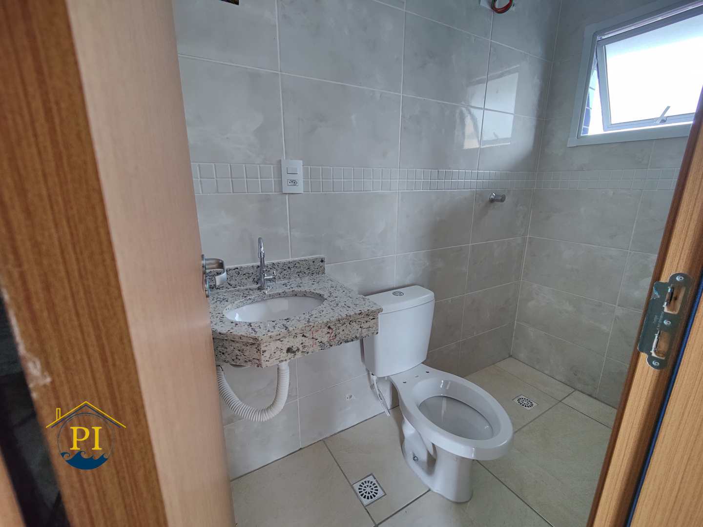 Apartamento à venda com 2 quartos, 80m² - Foto 7