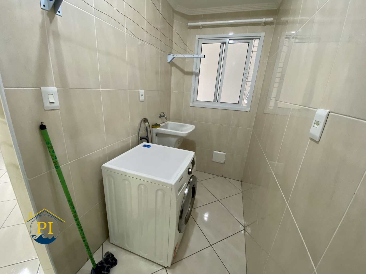 Apartamento à venda com 3 quartos, 118m² - Foto 4