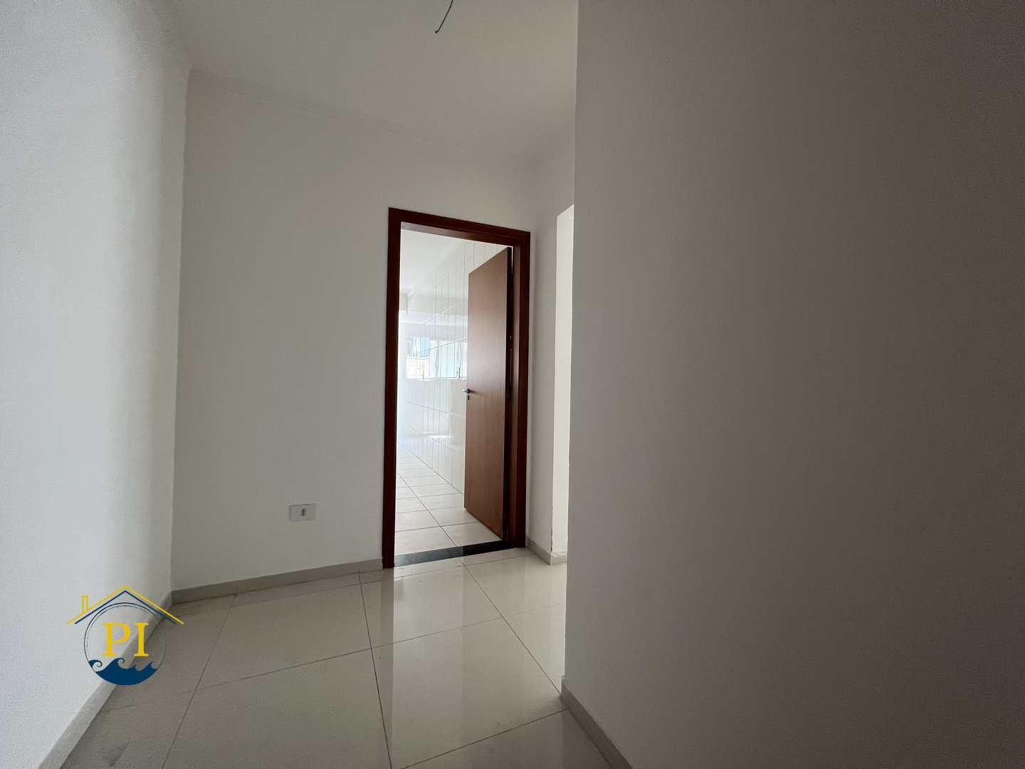 Apartamento à venda com 2 quartos, 95m² - Foto 3