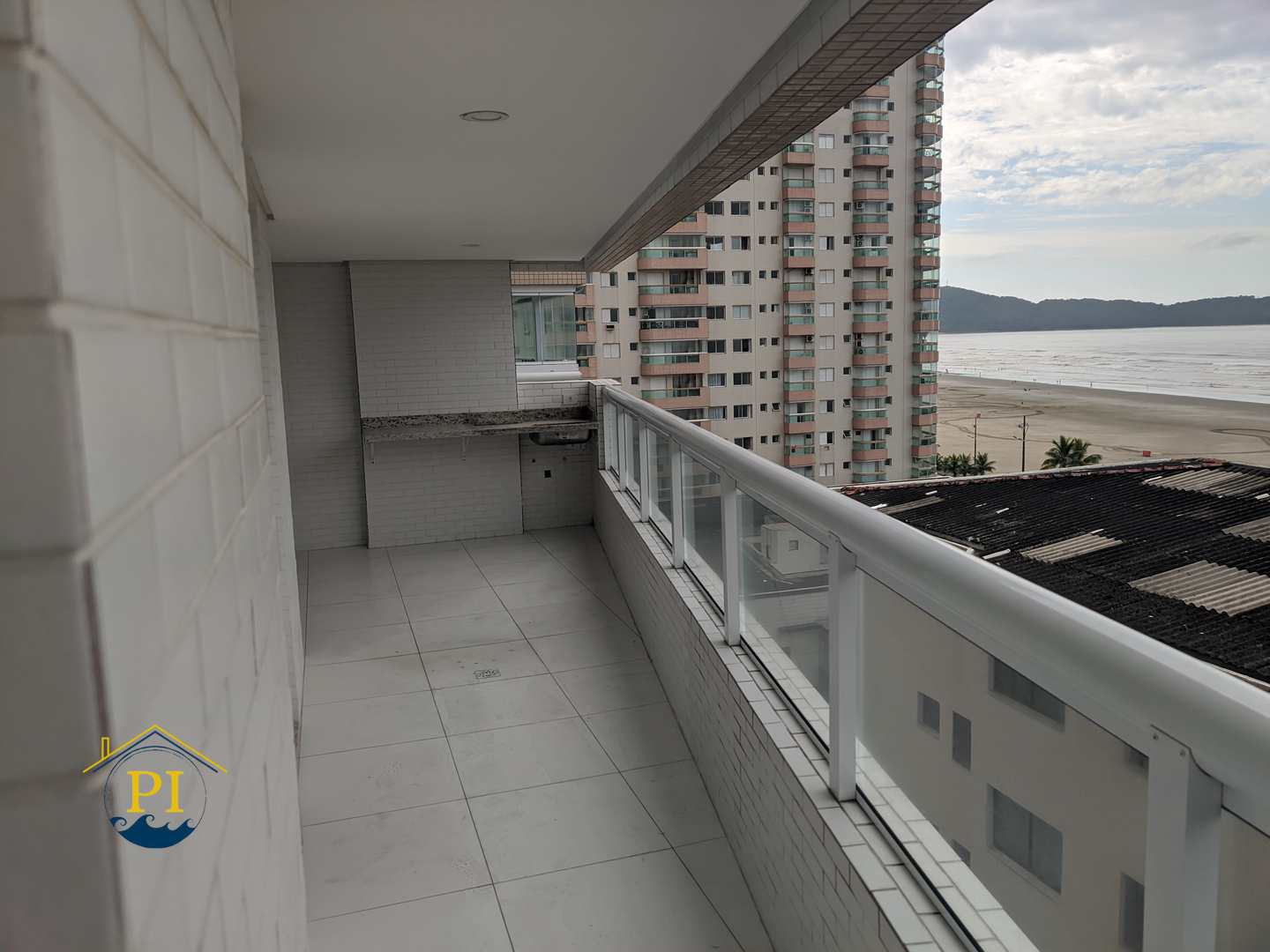 Apartamento à venda com 2 quartos, 109m² - Foto 2