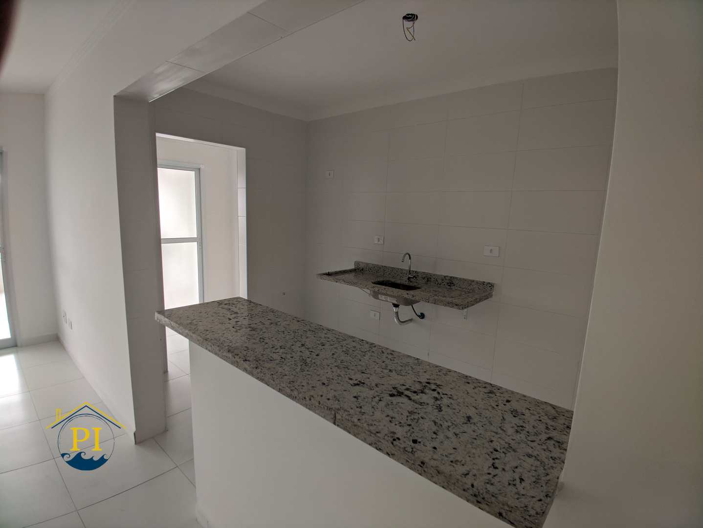 Apartamento à venda com 2 quartos, 107m² - Foto 2