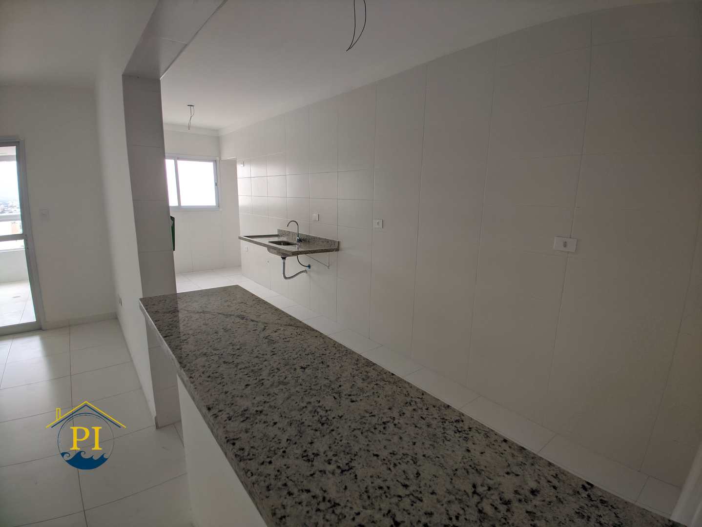 Apartamento à venda com 2 quartos, 103m² - Foto 2