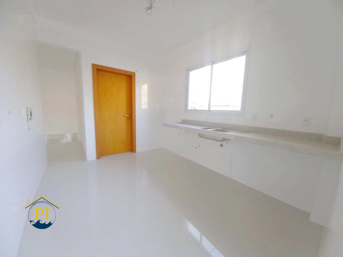 Apartamento à venda com 3 quartos, 150m² - Foto 3