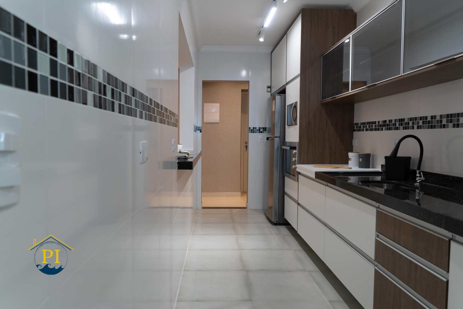 Apartamento à venda com 3 quartos, 119m² - Foto 7