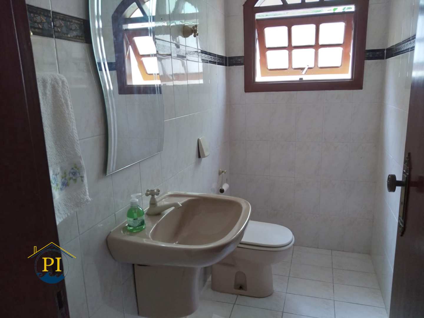 Casa à venda com 4 quartos, 270m² - Foto 24