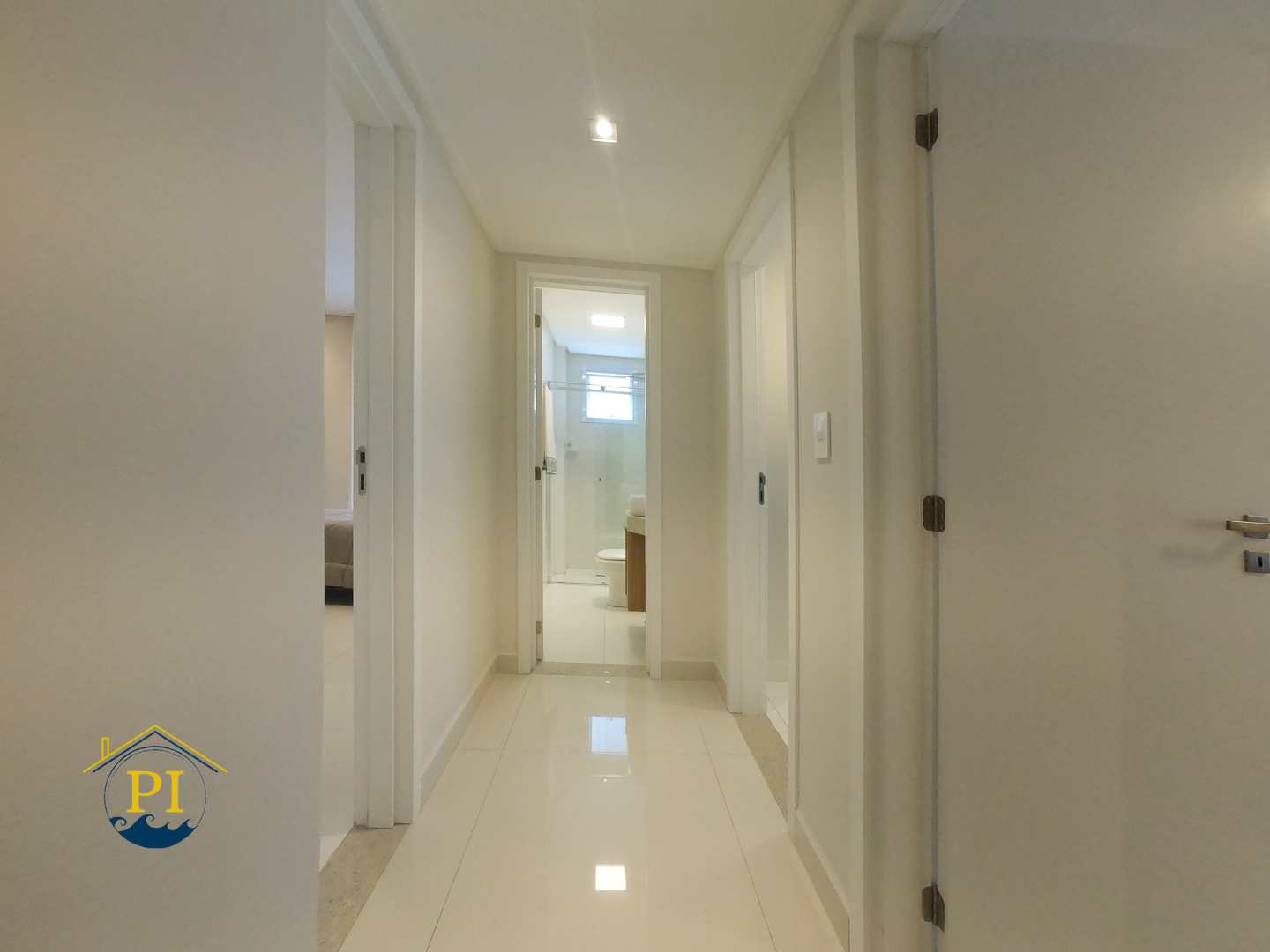 Apartamento à venda com 3 quartos, 134m² - Foto 19