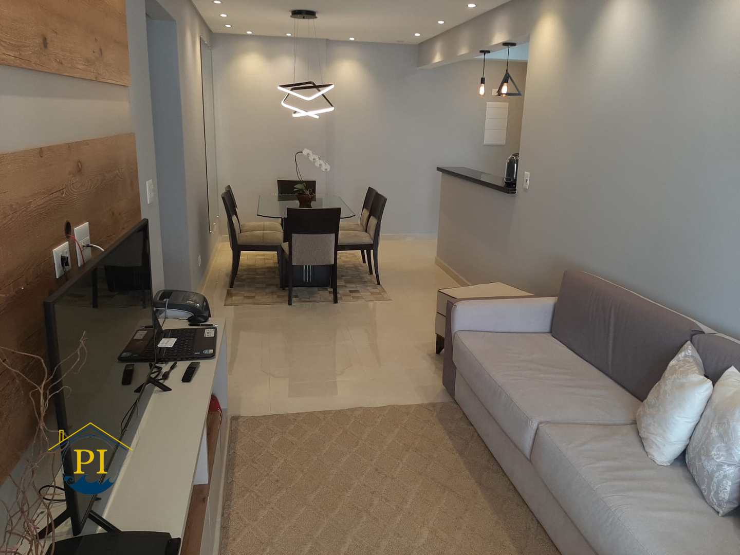 Apartamento à venda com 2 quartos, 92m² - Foto 2