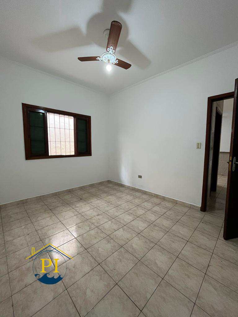 Casa à venda com 2 quartos, 68m² - Foto 10