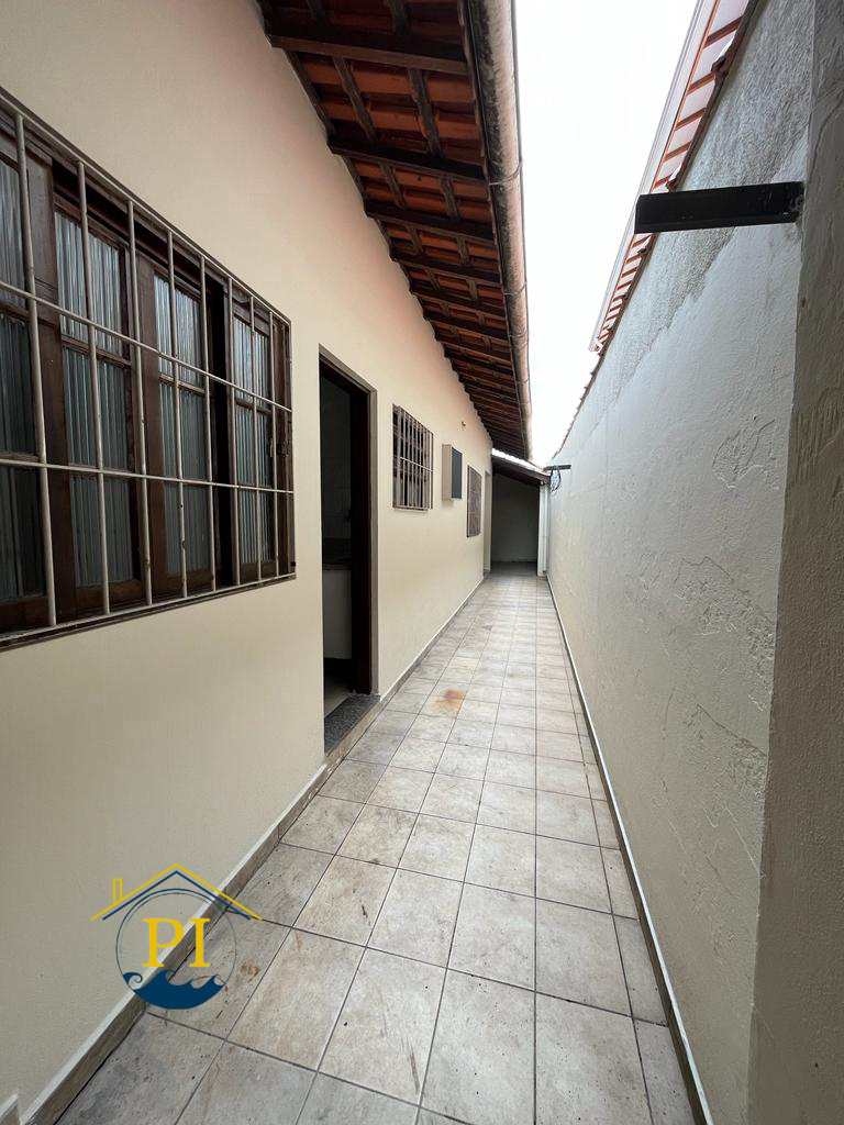 Casa à venda com 2 quartos, 68m² - Foto 14