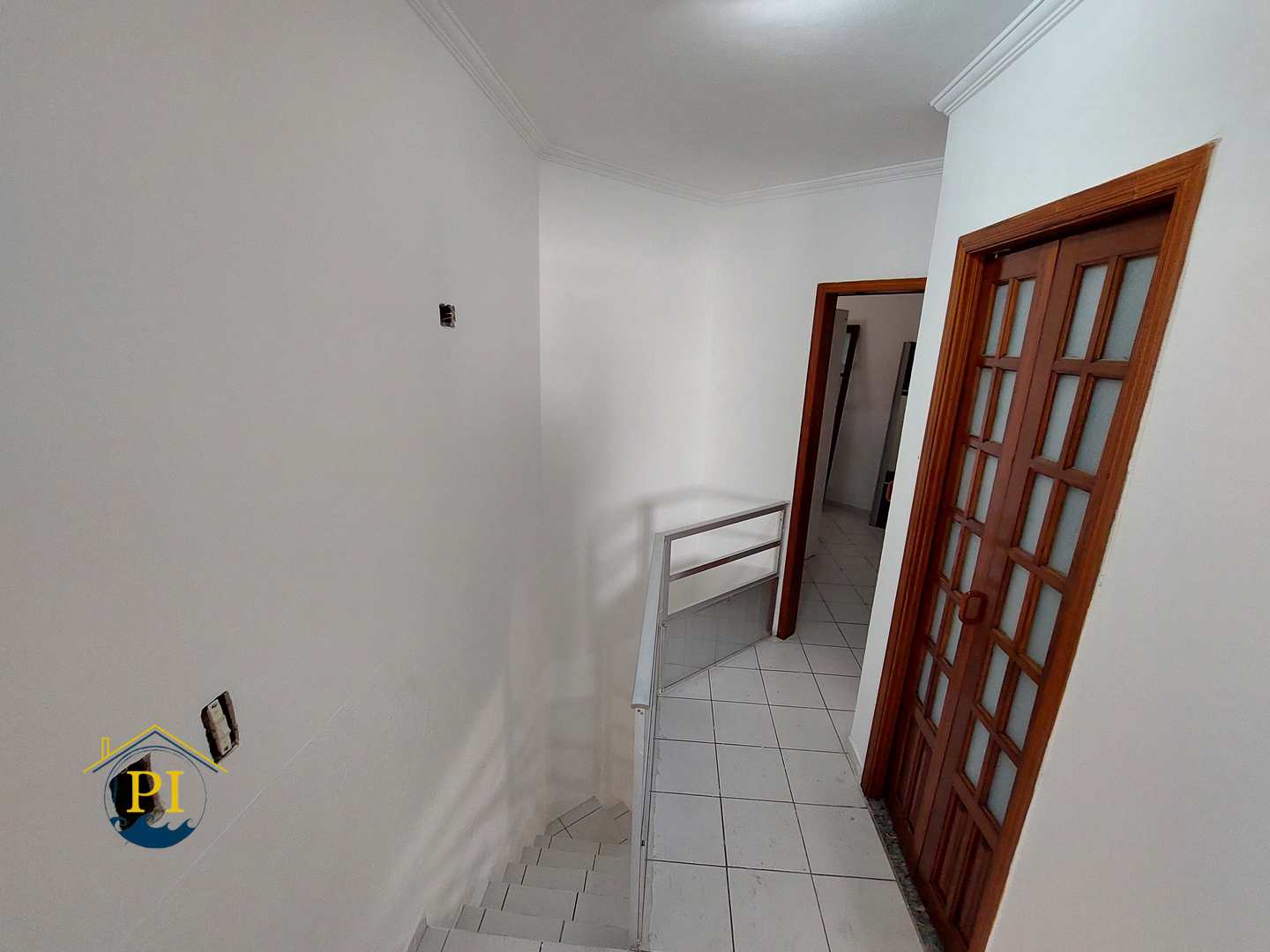 Casa à venda com 2 quartos, 70m² - Foto 10