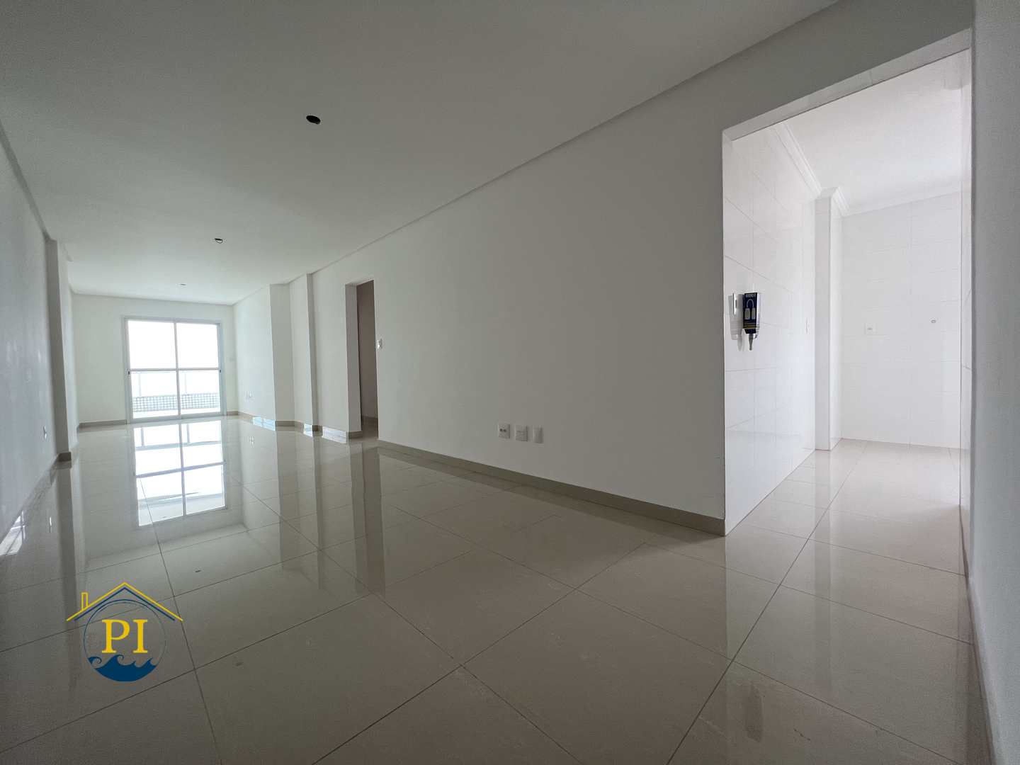 Apartamento à venda com 3 quartos, 123m² - Foto 1