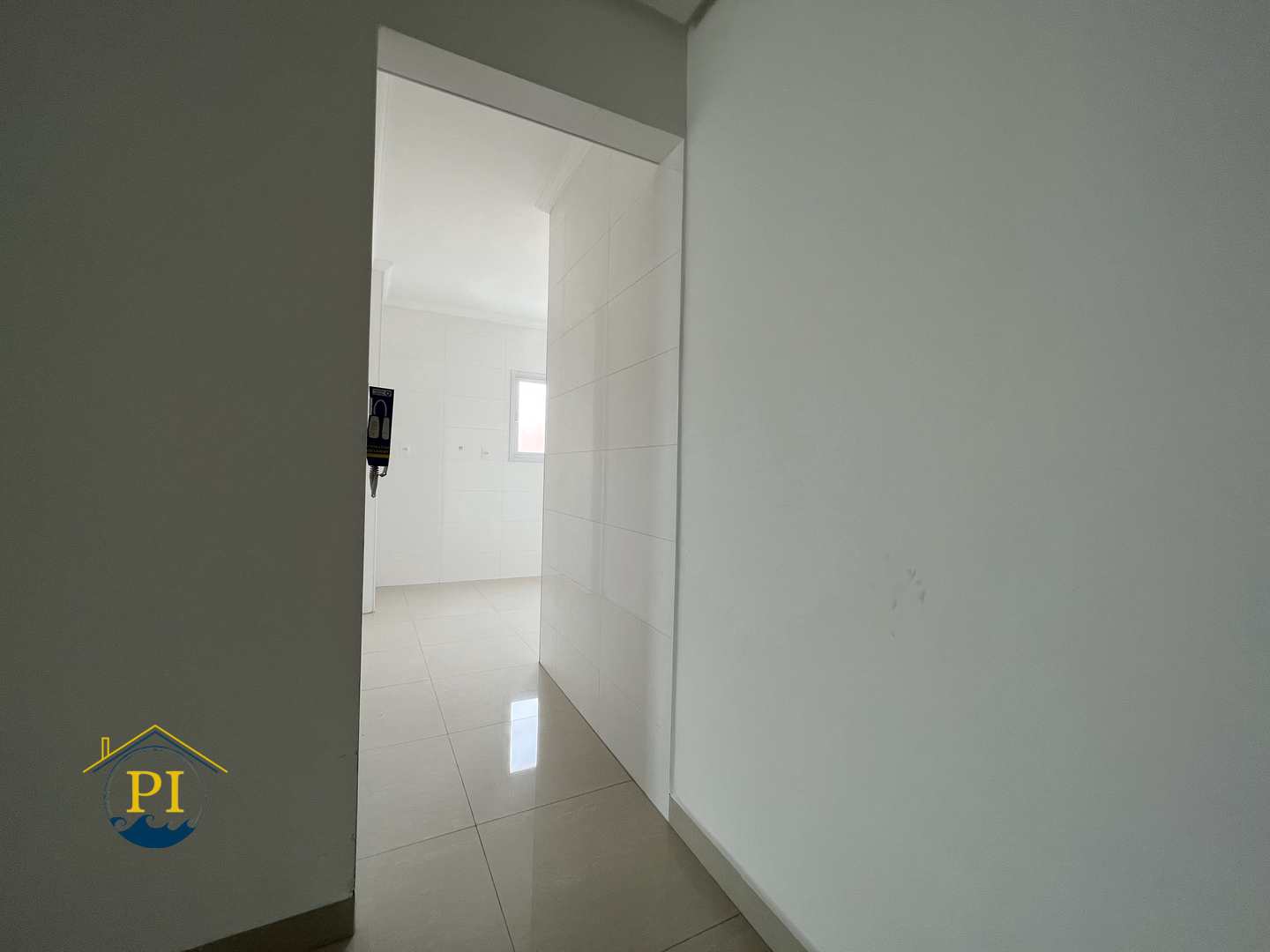 Apartamento à venda com 3 quartos, 123m² - Foto 3