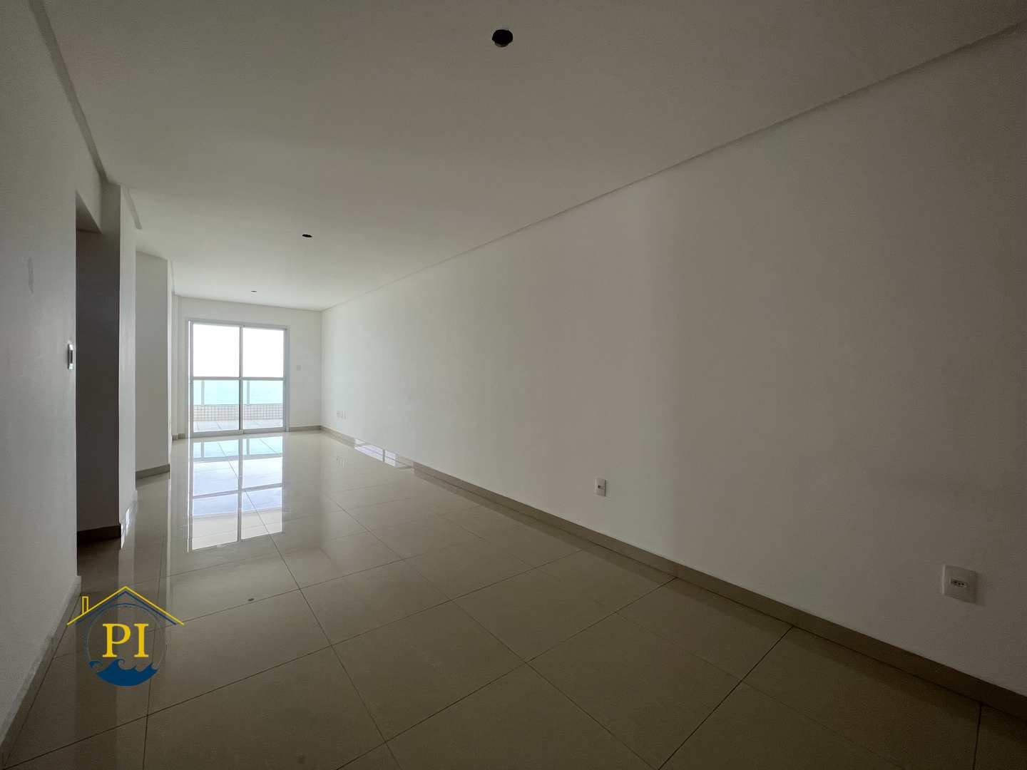 Apartamento à venda com 3 quartos, 127m² - Foto 3