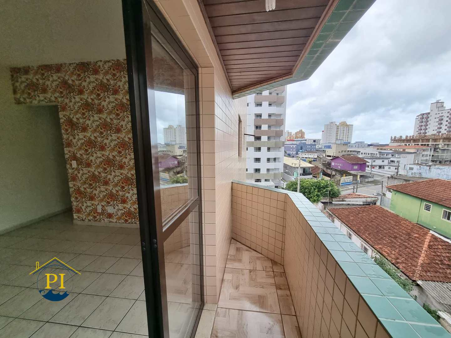 Apartamento à venda com 2 quartos, 66m² - Foto 2