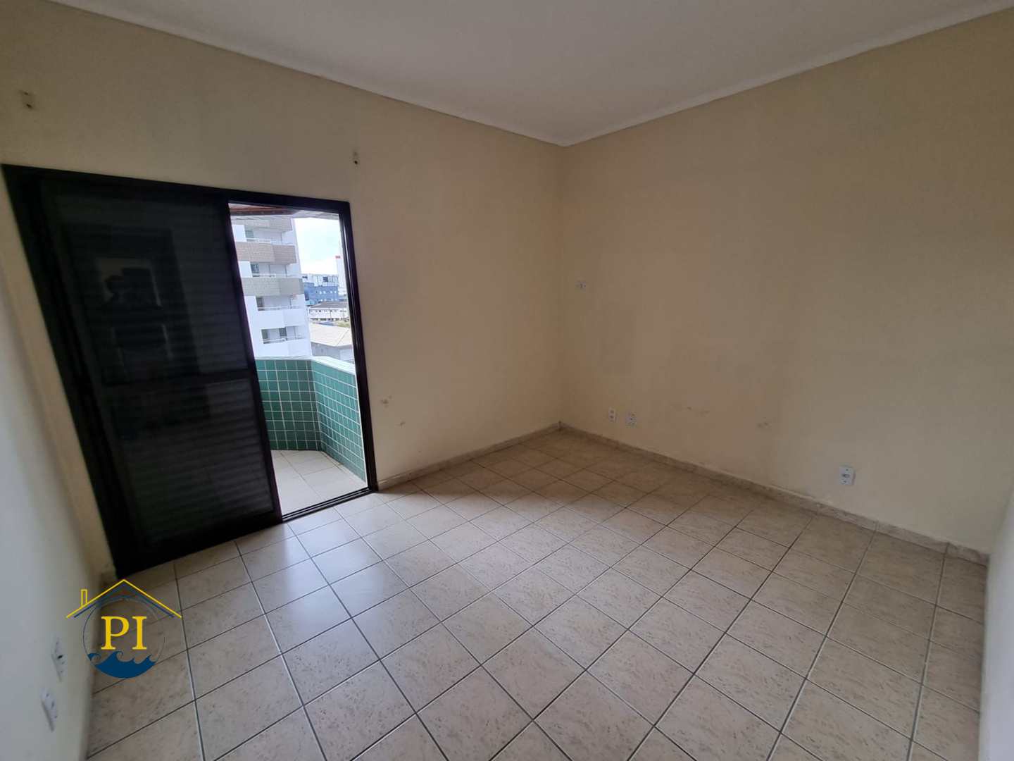 Apartamento à venda com 2 quartos, 66m² - Foto 4