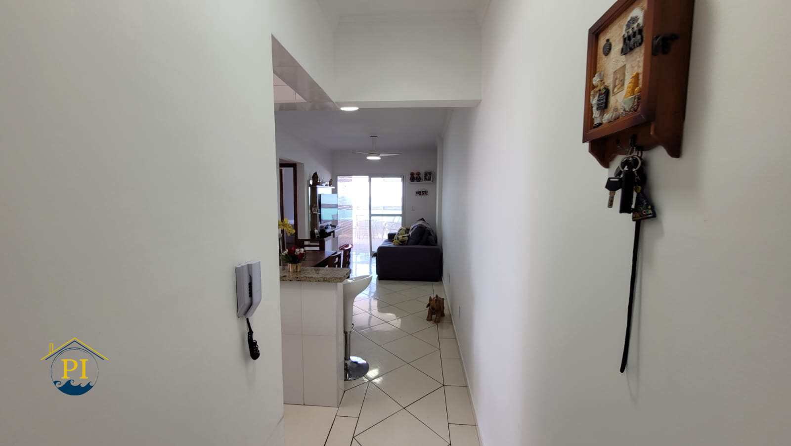 Apartamento à venda com 2 quartos, 69m² - Foto 2