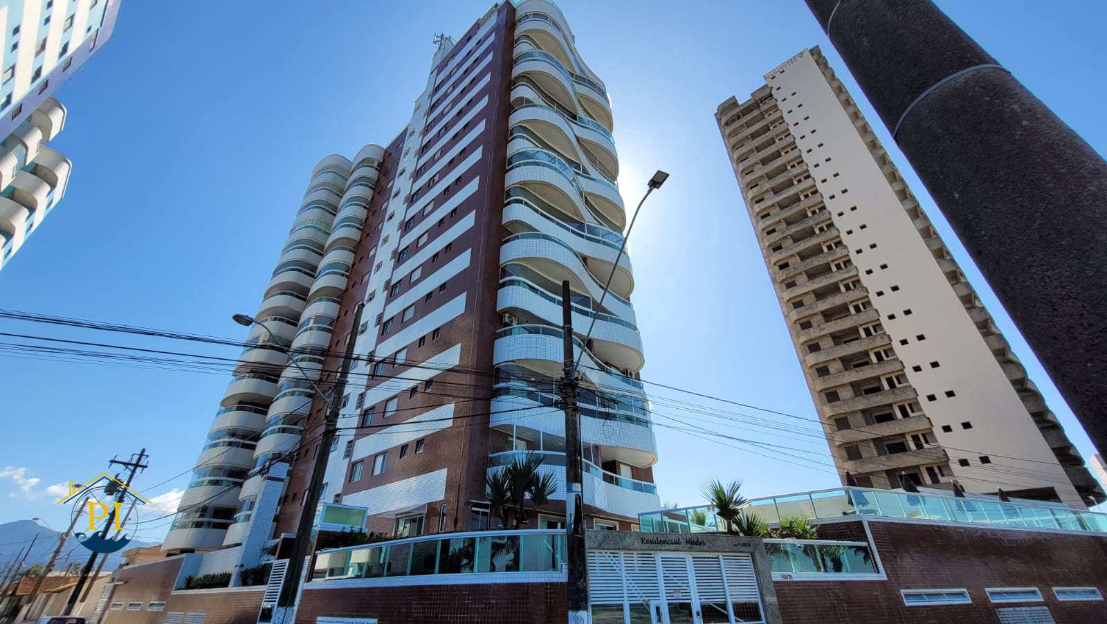 Apartamento à venda com 2 quartos, 69m² - Foto 25