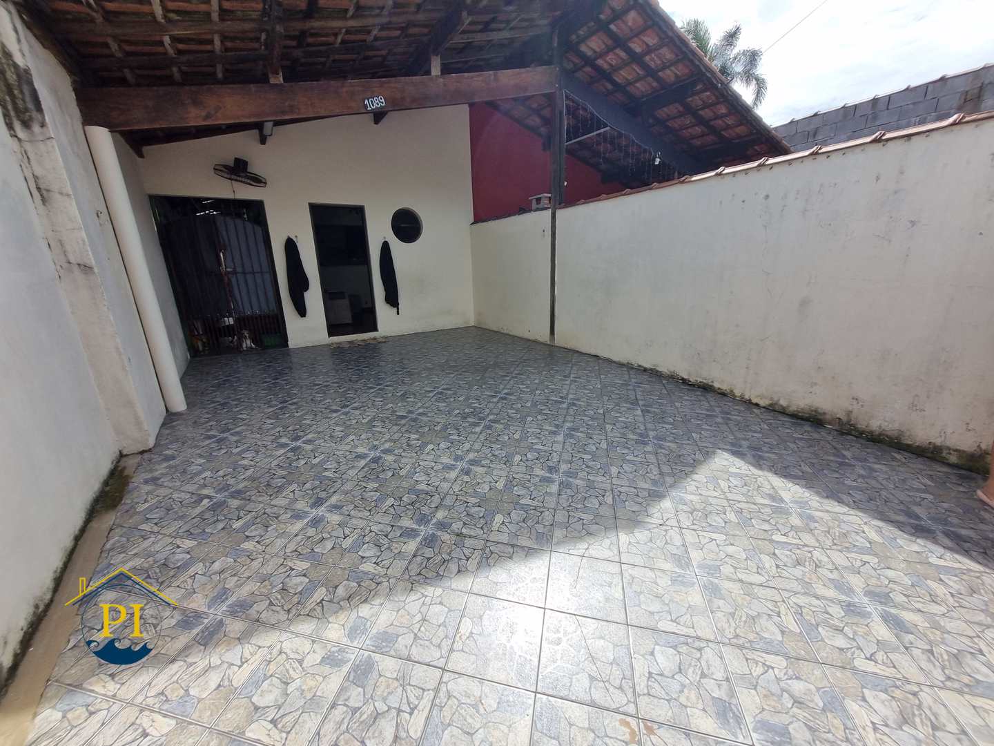 Casa com 3 dorms, Ocian, Praia Grande - R$ 350 mil, Cod: 2076