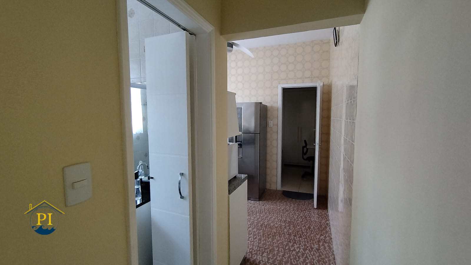 Casa à venda com 2 quartos, 100m² - Foto 7