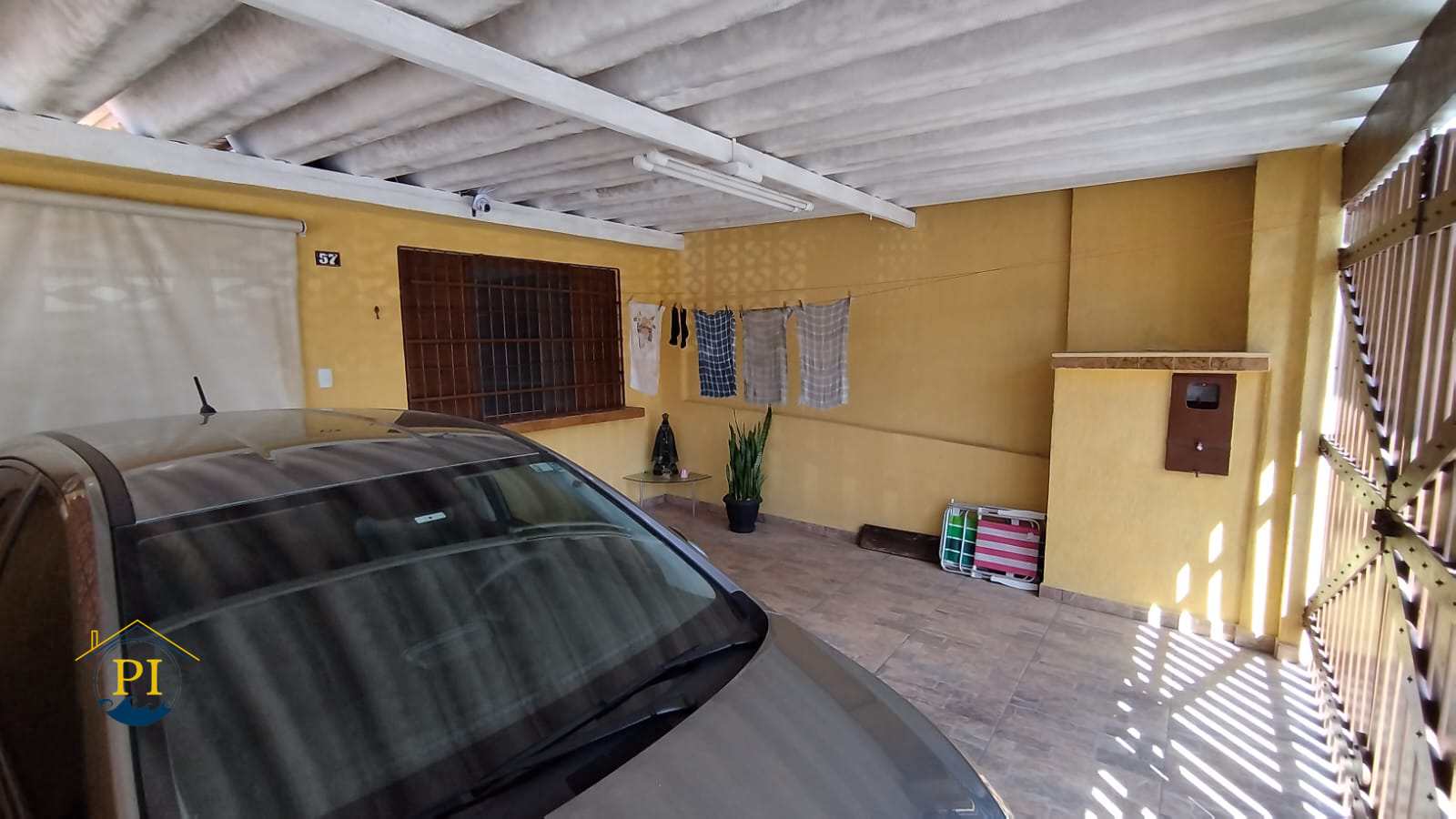 Casa à venda com 2 quartos, 100m² - Foto 3