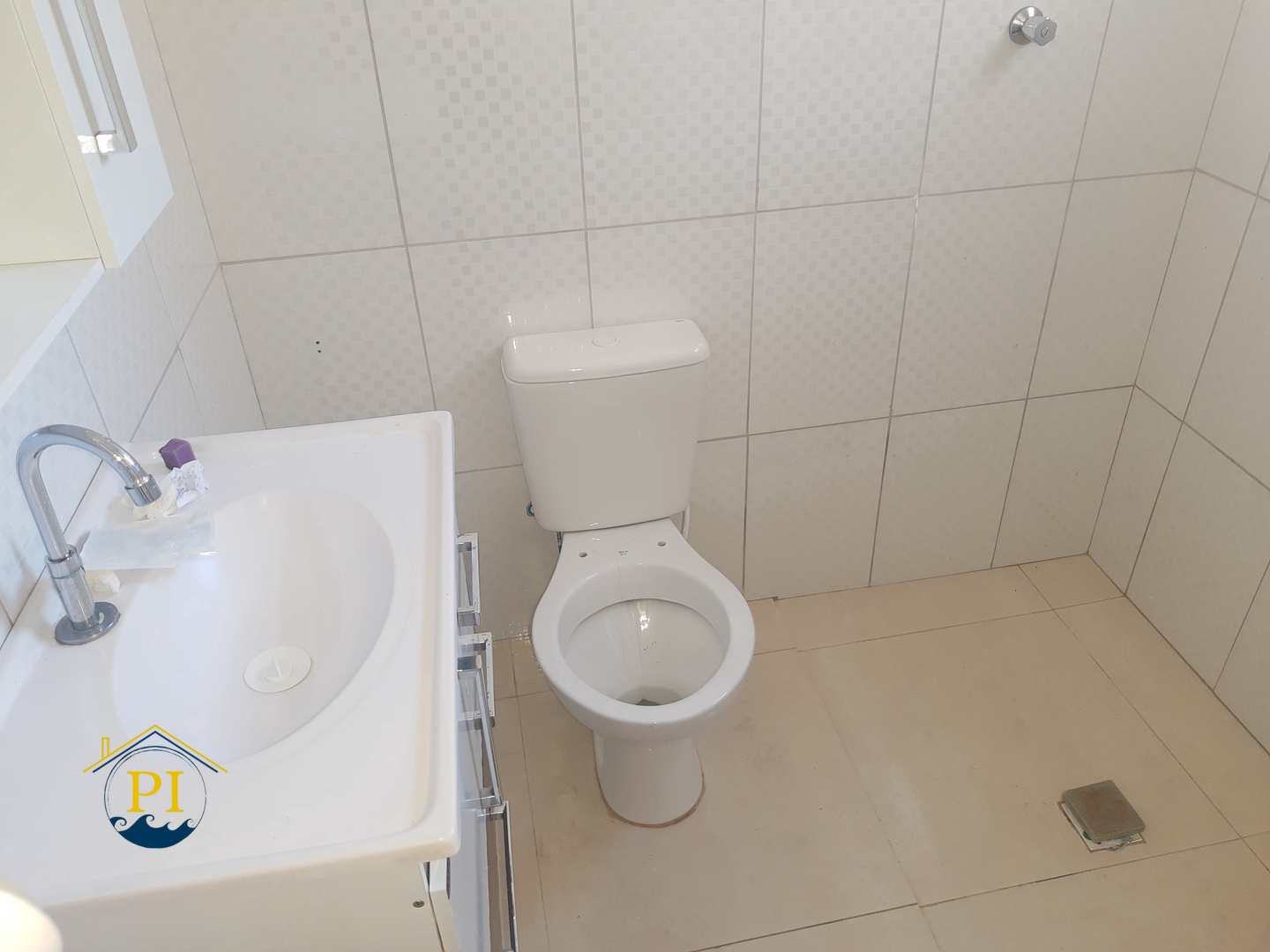 Casa à venda com 2 quartos, 90m² - Foto 15