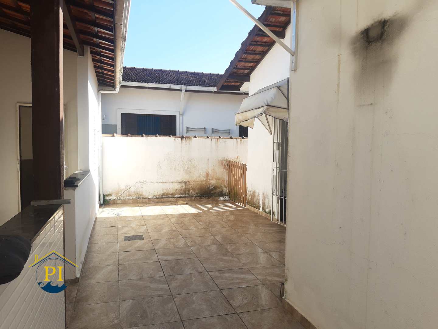 Casa à venda com 2 quartos, 90m² - Foto 22